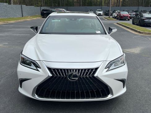Used 2025 Lexus ES 350 w/ Premium Package image 3