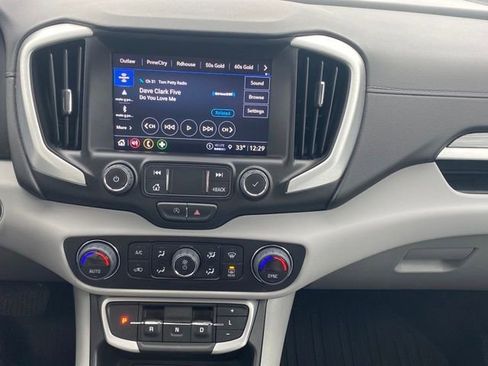 Certified 2023 GMC Terrain SLT w/ Tech Package image 11