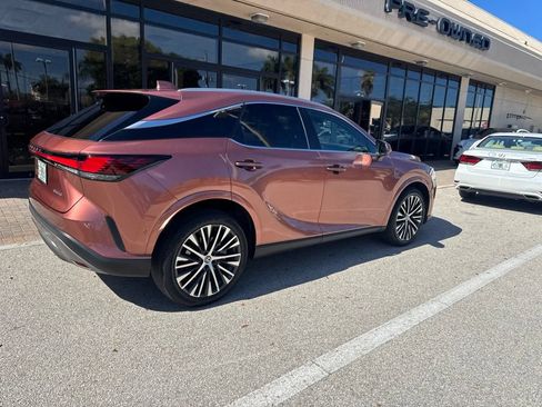 Used 2024 Lexus RX 350 Premium Plus w/ Convenience Package FWD image 7