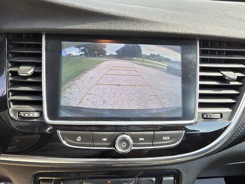 Used 2018 Buick Encore Preferred FWD image 22