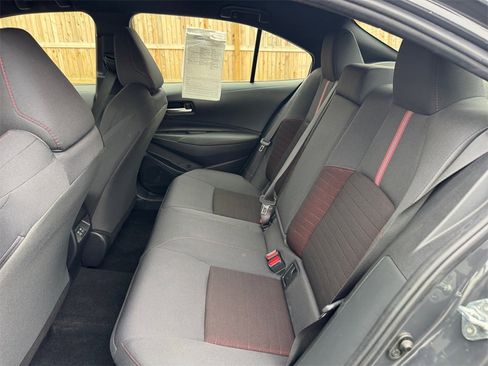 Used 2024 Toyota Corolla SE image 19