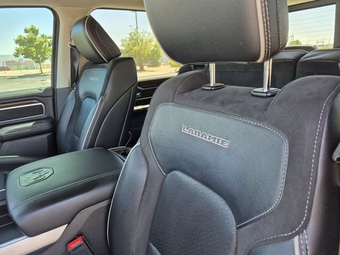 Used 2022 RAM 1500 Laramie AWD/4WD image 18
