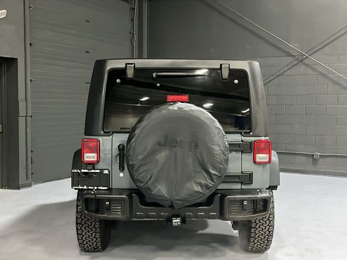 Used 2014 Jeep Wrangler Unlimited Sport w/ Quick Order Package 24S AWD/4WD image 5