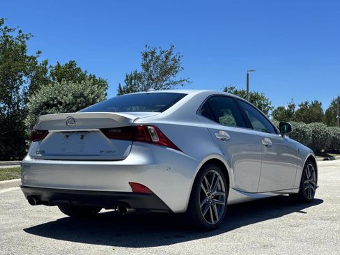 Used 2015 Lexus IS 250 w/ F-Sport Package RWD image 8