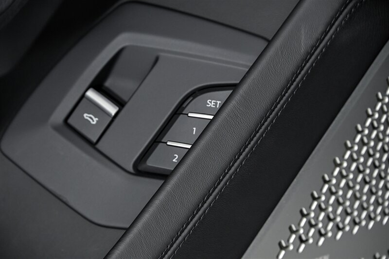 Used 2021 Lamborghini Urus AWD/4WD image 18