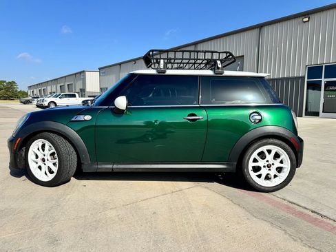 Used 2011 MINI Cooper S FWD image 3