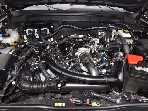 Used 2023 Ford Bronco Badlands AWD/4WD image 48