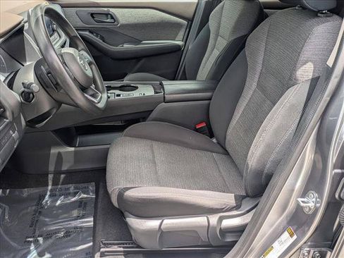 Used 2021 Nissan Rogue S FWD image 15