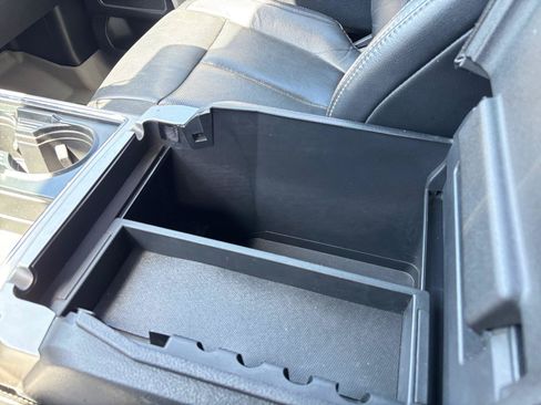 Used 2020 Ford F250 Lariat w/ Lariat Value Package AWD/4WD image 36