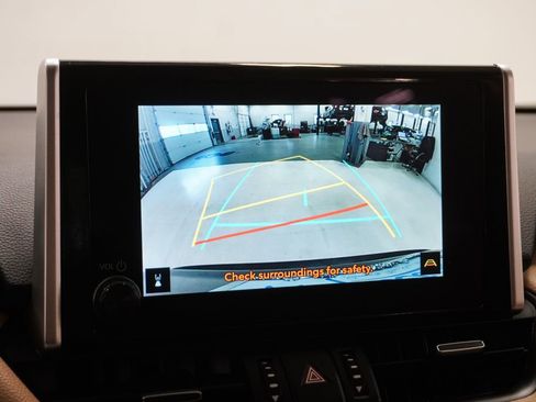 Used 2025 Toyota RAV4 XLE Premium image 25