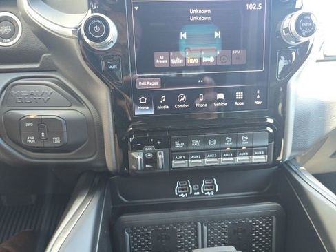 New 2026 RAM 3500 Laramie w/ Max Tow Package AWD/4WD image 25