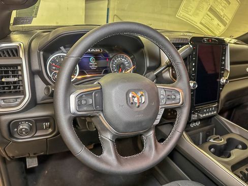 New 2026 RAM 2500 Big Horn AWD/4WD image 21
