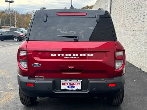 New 2025 Ford Bronco Sport Outer Banks AWD/4WD image 10