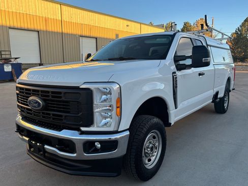 Used 2023 Ford F250 XL image 7