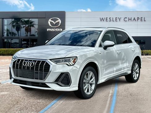 Used 2025 Audi Q3 2.0T Premium image 1