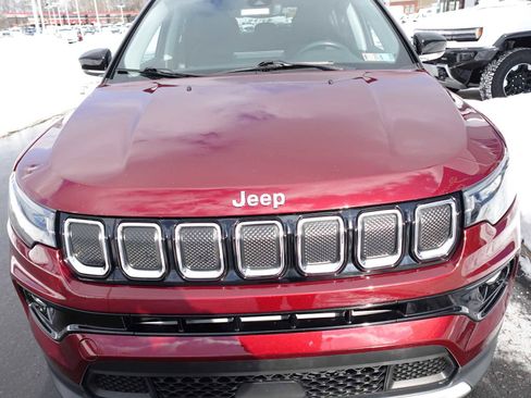 Used 2022 Jeep Compass Limited image 8