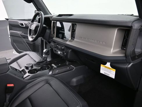 New 2026 Ford Bronco Outer Banks AWD/4WD image 26