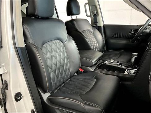 Used 2024 Nissan Armada Platinum w/ Cargo Package image 7