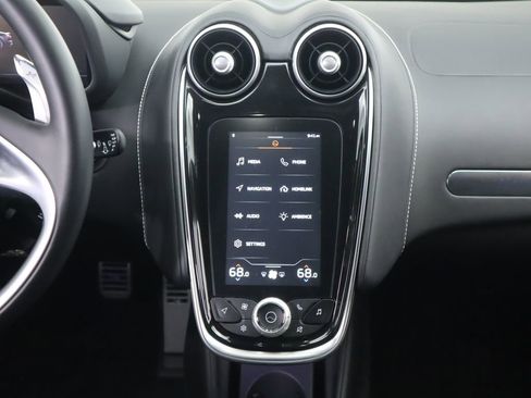 Used 2023 McLaren GT image 12