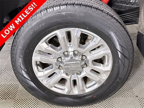 Used 2022 GMC Sierra 2500 Denali w/ Denali Ultimate Package image 34