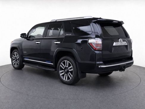 Used 2016 Toyota 4Runner Limited AWD/4WD image 3