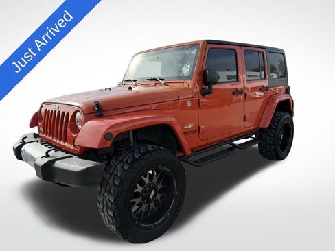 Used 2015 Jeep Wrangler Unlimited Sahara w/ Max Tow Package image 1
