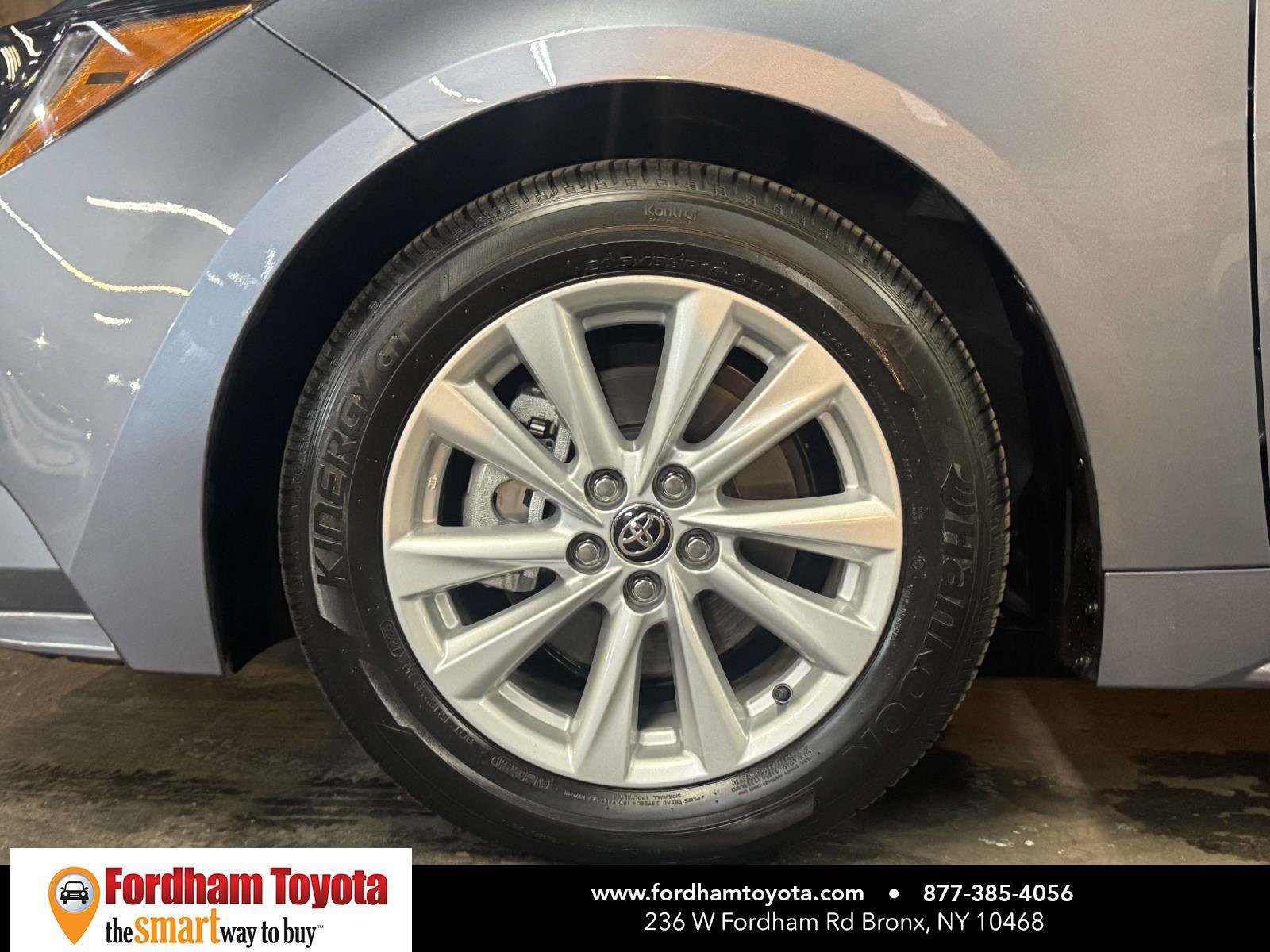 Used 2026 Toyota Corolla LE w/ LE Premium Package FWD image 10