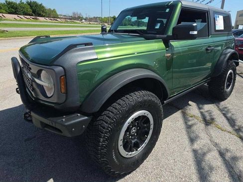 Used 2023 Ford Bronco Badlands AWD/4WD image 1