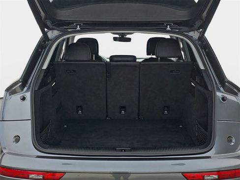 Used 2023 Audi Q5 2.0T Premium Plus w/ Premium Plus Package image 14