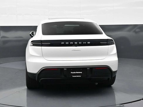 Certified 2025 Porsche Macan Electric RWD image 24