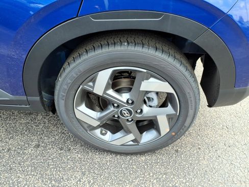 New 2026 Hyundai Venue SEL FWD image 11