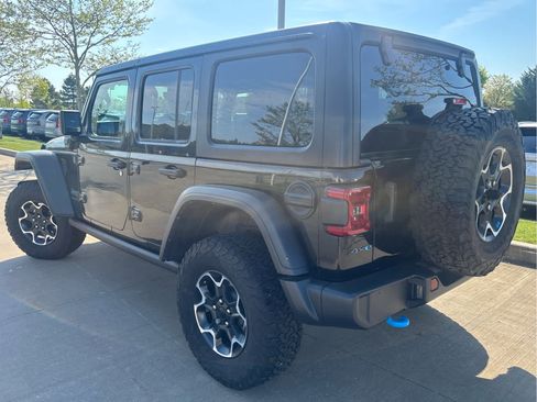 Used 2023 Jeep Wrangler Unlimited Rubicon 4xe AWD/4WD image 5