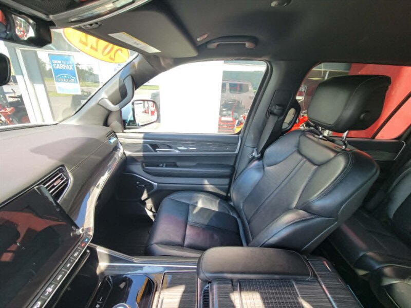 Used 2022 Jeep Wagoneer Series II AWD/4WD image 20