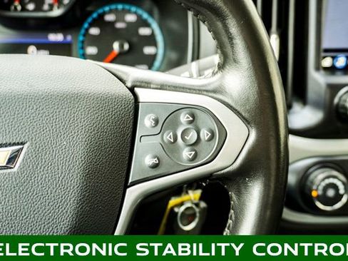 Used 2022 Chevrolet Colorado LT w/ Fleet Safety Package image 19