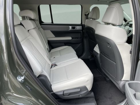 New 2026 Hyundai Santa Fe SEL w/ Tow & Go Package FWD image 18