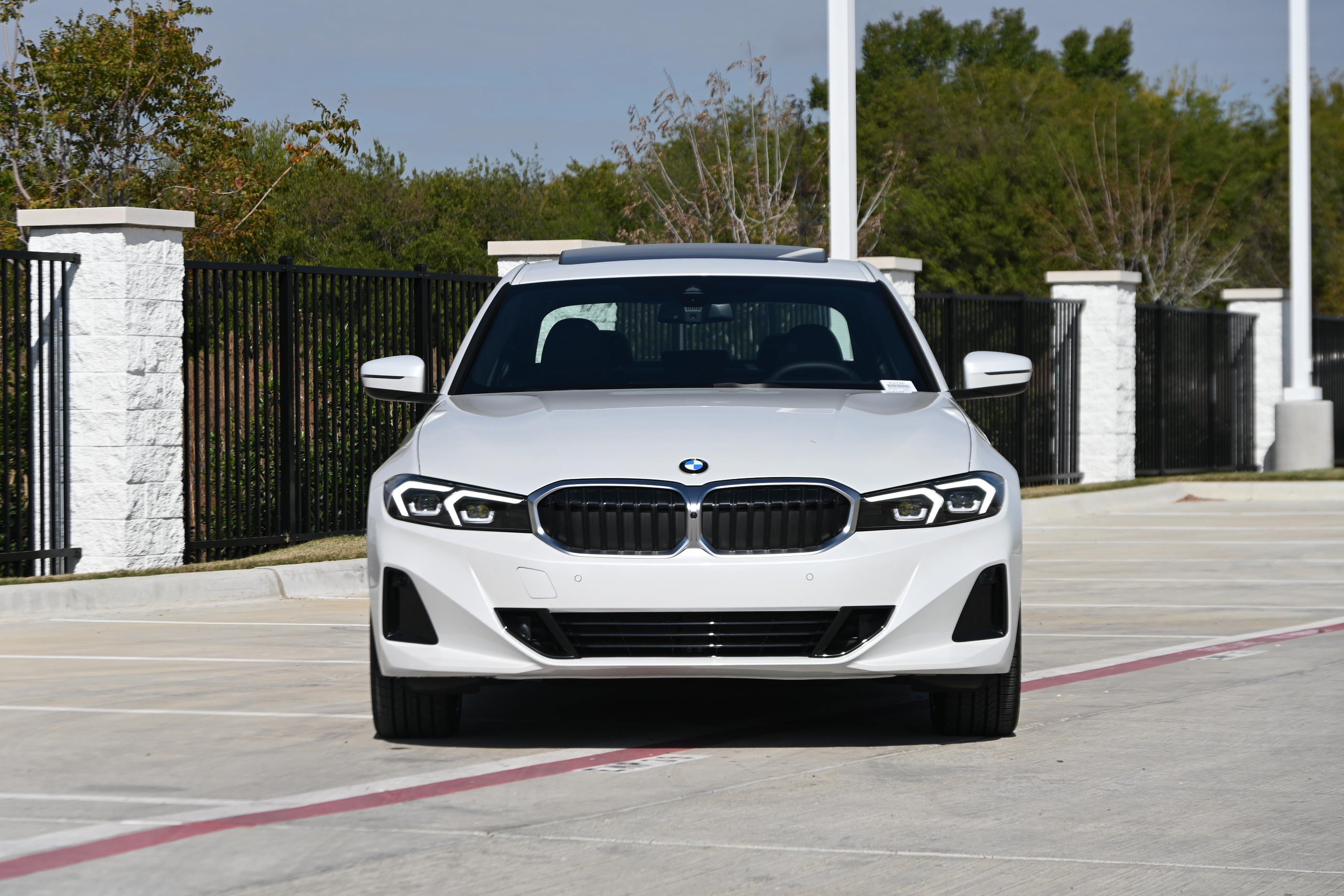 Used 2026 BMW 330i Sedan RWD image 3