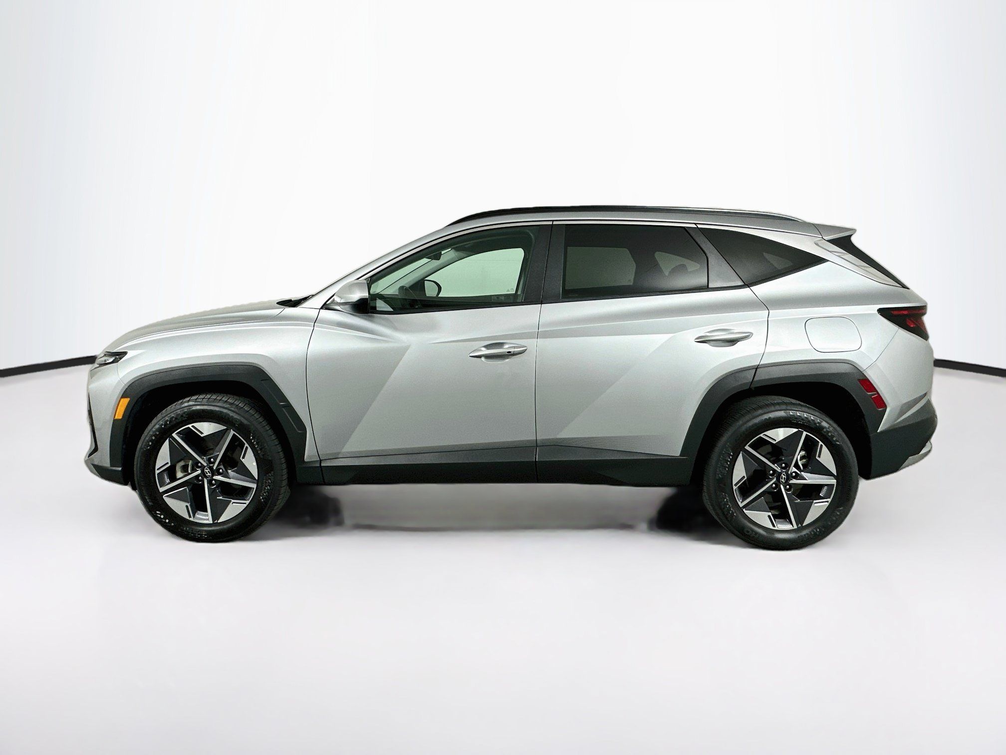 Used 2026 Hyundai Tucson SEL Plus AWD/4WD image 4