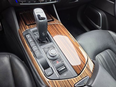 Used 2022 Maserati Levante GT image 16