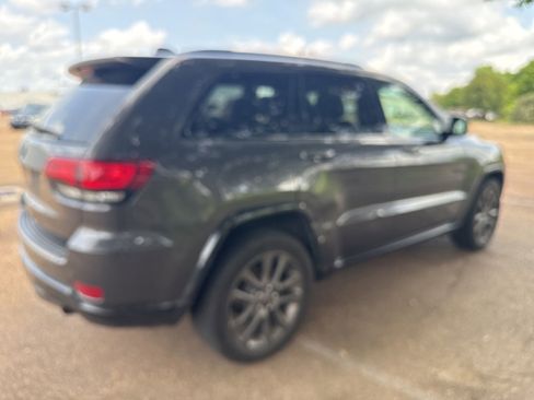 Used 2016 Jeep Grand Cherokee Limited 75th Anniversary RWD image 6