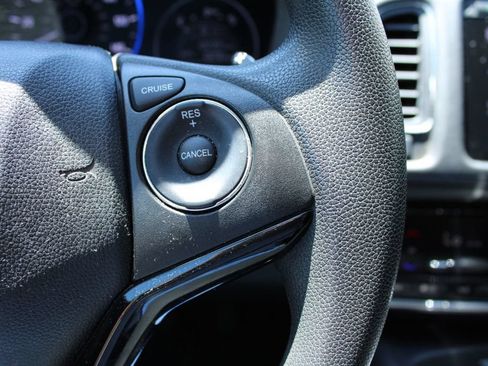 Used 2017 Honda HR-V EX image 25