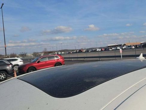 Used 2019 Maserati Levante image 19