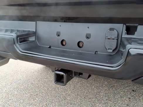 Used 2020 RAM 1500 Big Horn AWD/4WD image 12