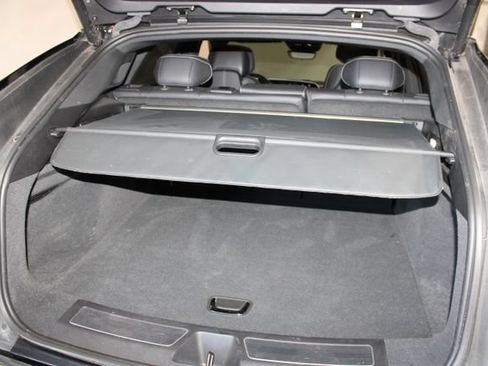 Used 2024 Cadillac Lyriq Sport AWD/4WD image 34