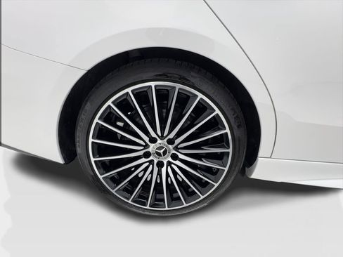 Used 2024 Mercedes-Benz C 300 Sedan w/ Pinnacle Trim Package image 14