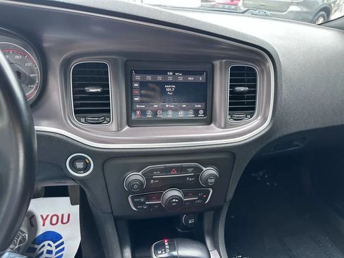 Used 2021 Dodge Charger SXT image 18