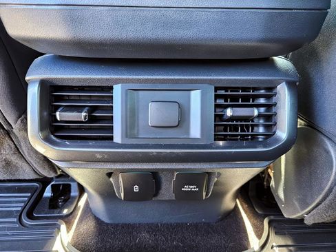 Used 2022 Ford F150 XLT w/ Equipment Group 302A High image 11