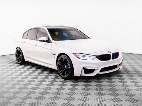 Used 2018 BMW M3 image 8