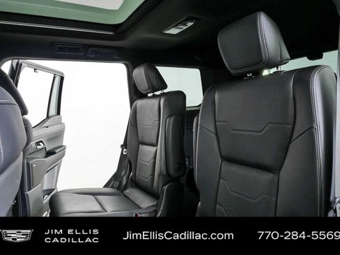 Used 2024 Lexus GX 550 w/ Accessory Package (2T) AWD/4WD image 21