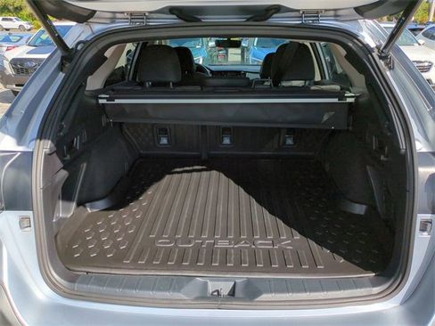 Used 2023 Subaru Outback Onyx Edition XT image 13