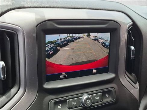 Used 2022 Chevrolet Silverado 1500 Custom RWD image 14